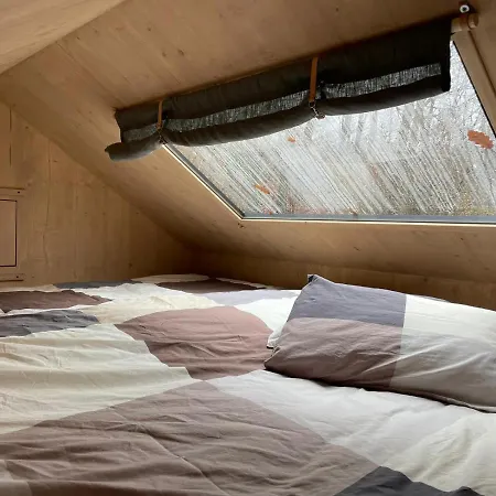 Posed Na Strani Luxury tent Kninicky